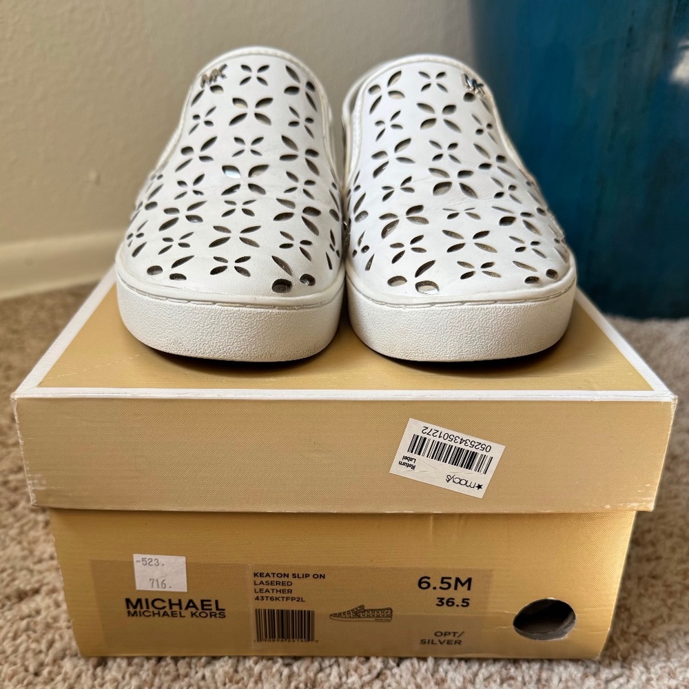 MICHAEL - MICHAEL KORS LEATHER LASERED KEATON SLIP ON SNEAKERS - 6.5M